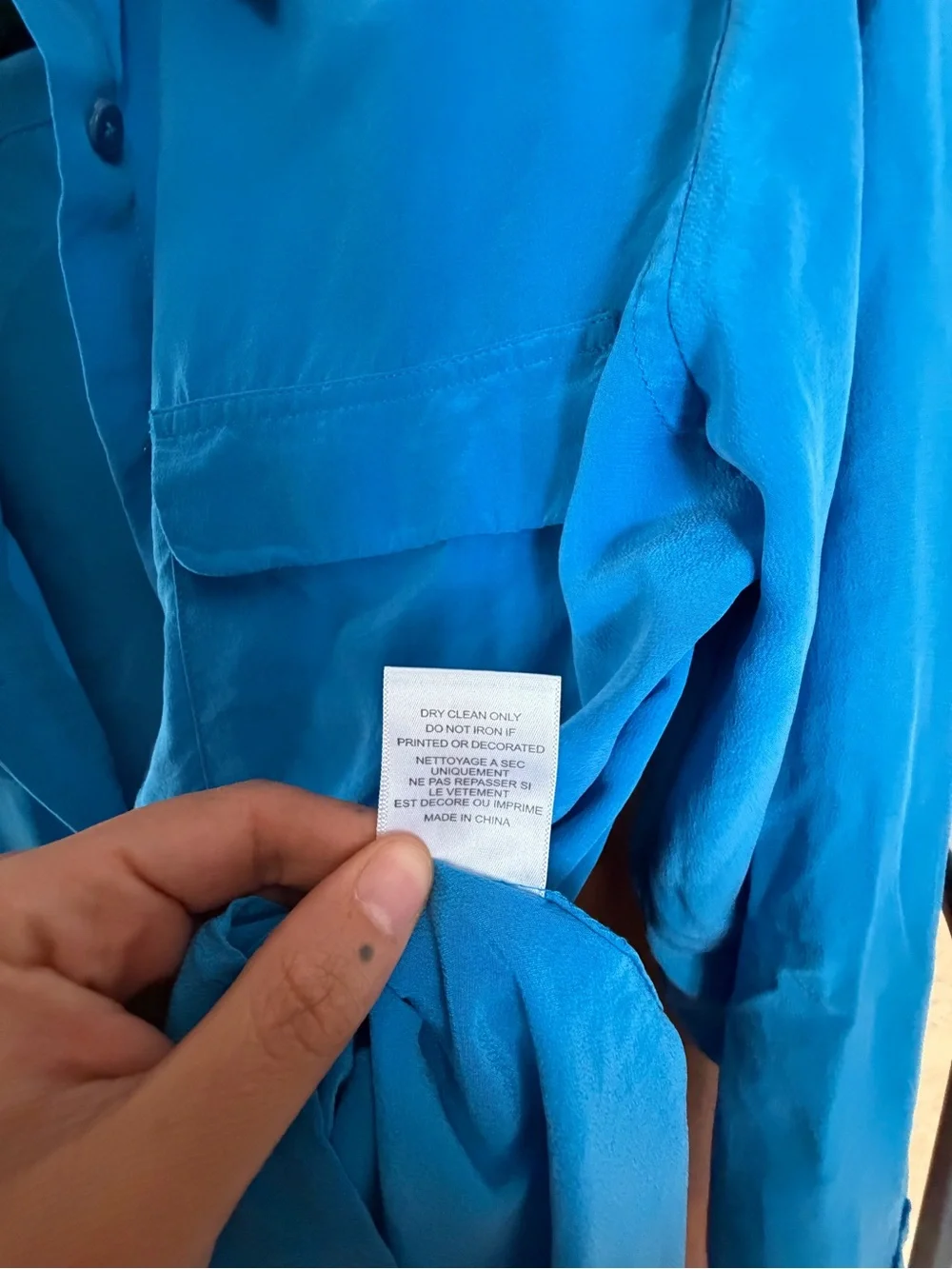 Equipment Blue Silk Button-Up Shirt size Small